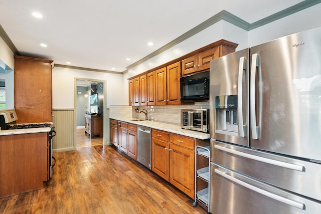 2454 Amherst St, East Meadow, NY 11554 - photo 12