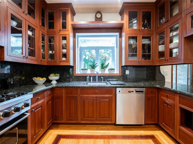 3 W Dr, Manhasset, NY 11030 - photo 10