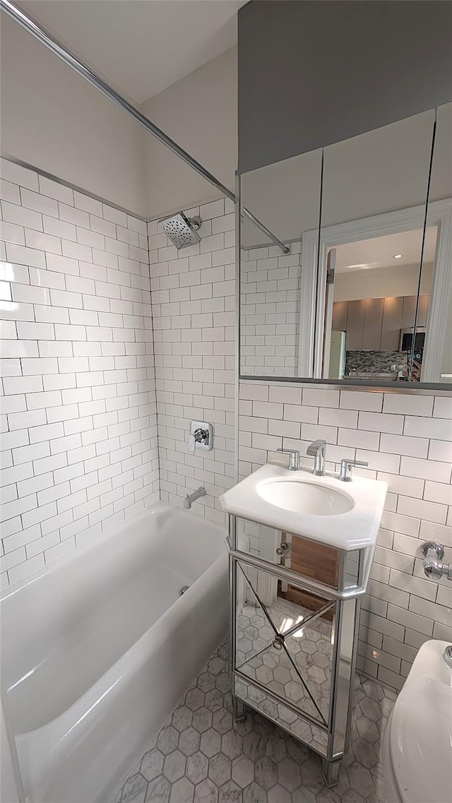 44-14 Newtown Rd Unit 3C, Astoria, NY 11103 - photo 8