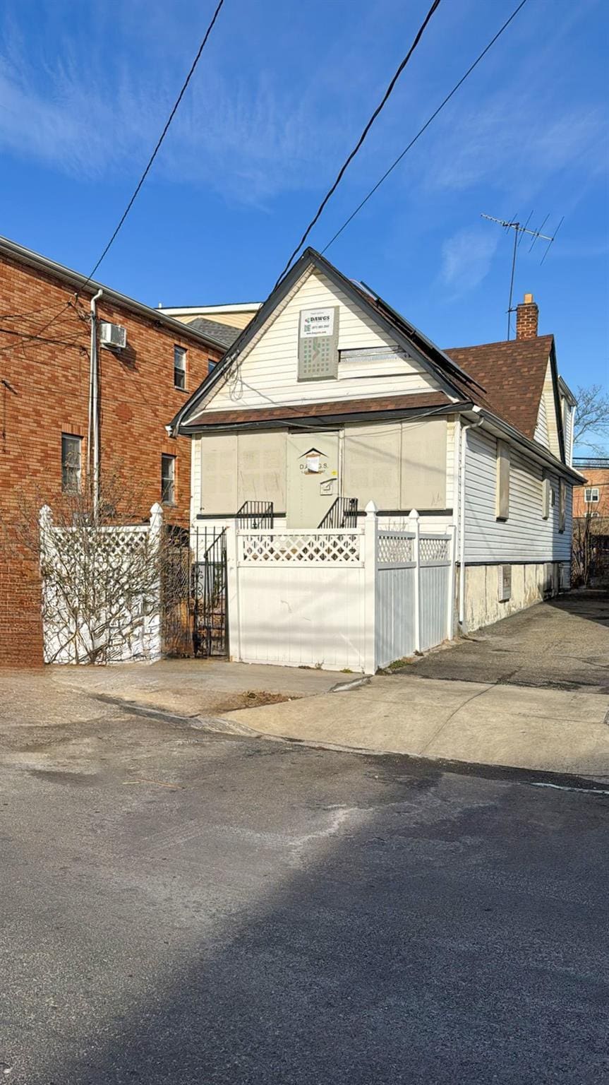 107-17 157th St, Jamaica, NY 11433 - photo 1