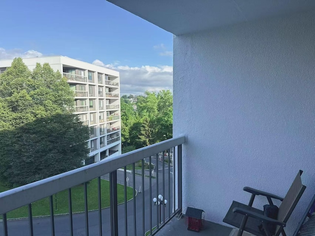 100 High Point Dr Unit 501, Hartsdale, NY 10530 - photo 9