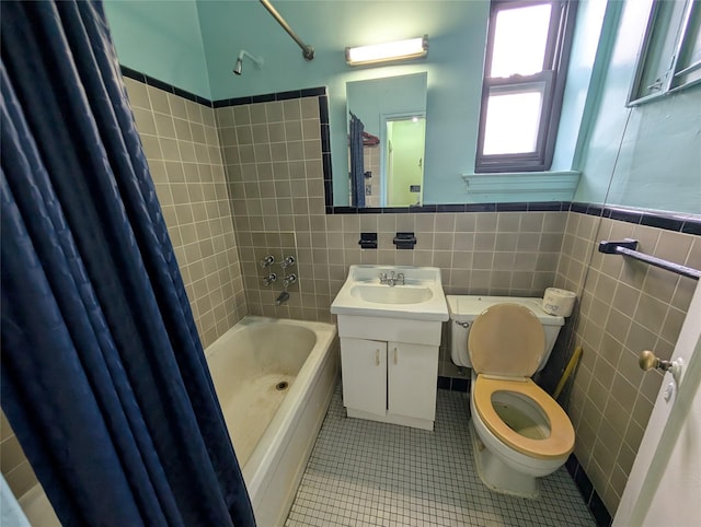 21-16 77th St Fl 2Nd, Astoria, NY 11370 - photo 3