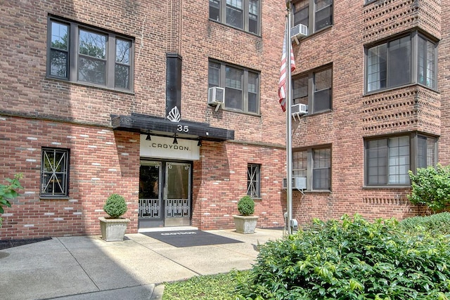 35 Parkview Ave Unit 3F, Bronxville, NY 10708 - photo 1