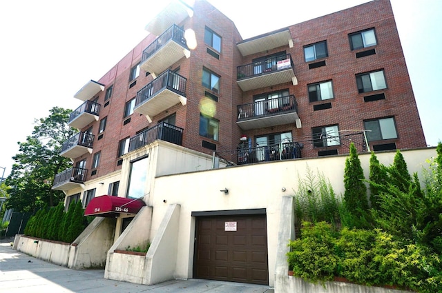 135-46 Grand Central Pkwy Unit 4C, Briarwood, NY 11435 - photo 2