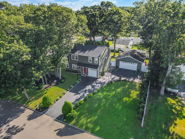 1 Burwood Ln, Coram, NY 11727 - photo 2