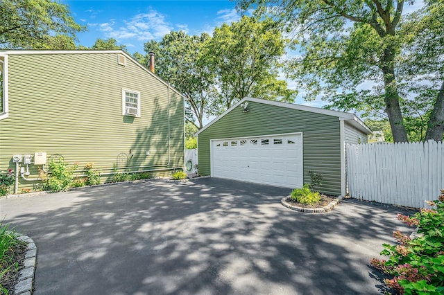 1 Burwood Ln, Coram, NY 11727 - photo 4