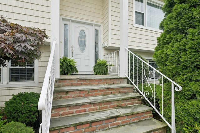 275 Garden Pl, West Hempstead, NY 11552 - photo 3