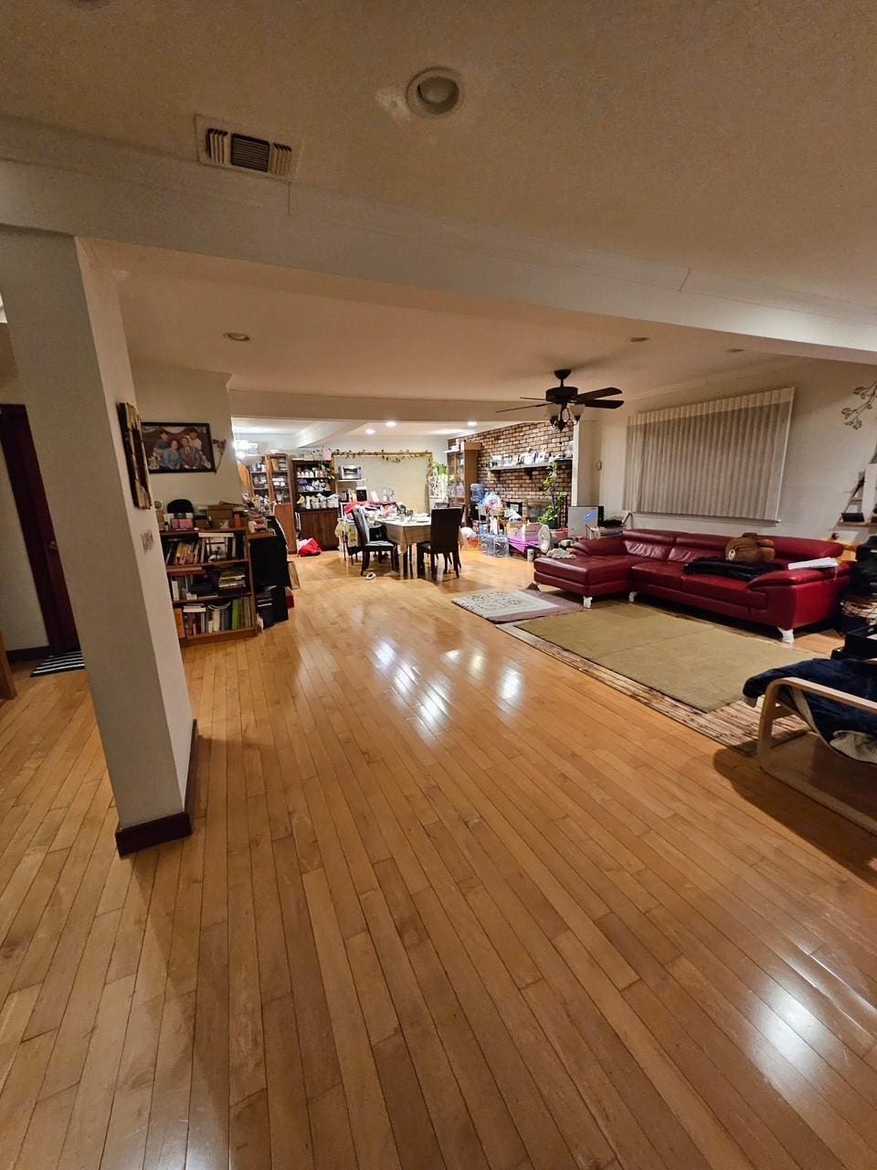 39 Smith Pl, Williston Park, NY 11596 - photo 3