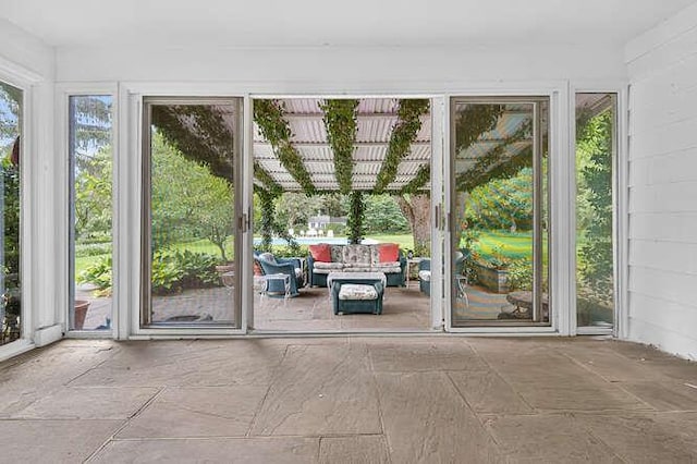 273 Bayville Rd, Lattingtown, NY 11560 - photo 8