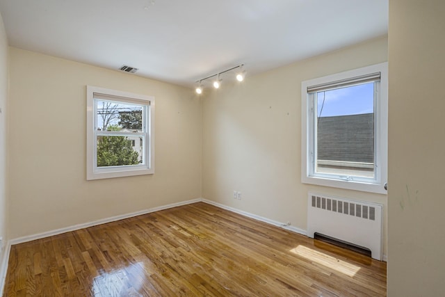 567 Oxford Rd, Cedarhurst, NY 11516 - photo 13