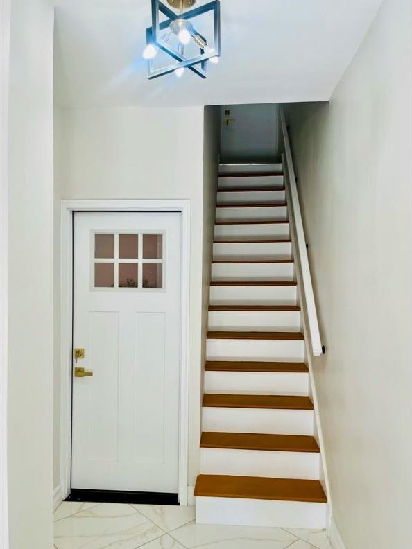 39 E 52nd St, Brooklyn, NY 11203 - photo 8
