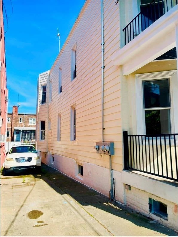 39 E 52nd St, Brooklyn, NY 11203 - photo 11