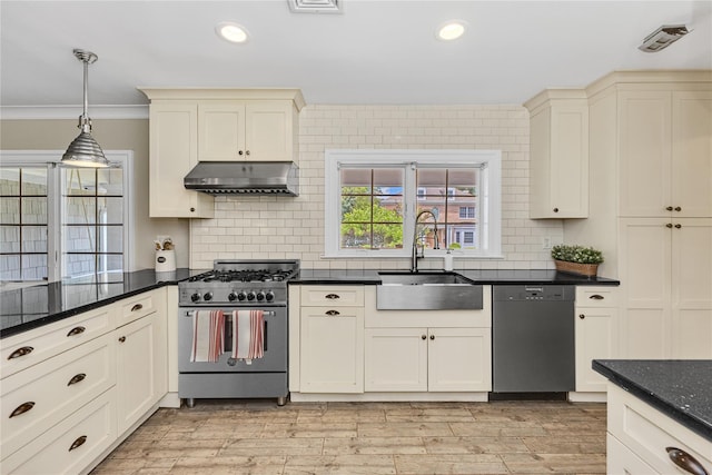 12 Overhill Ln, Roslyn, NY 11576 - photo 23