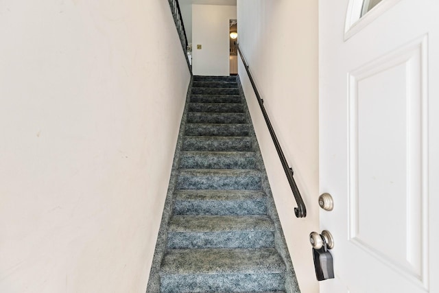 94 Fairview Cir, Middle Island, NY 11953 - photo 5