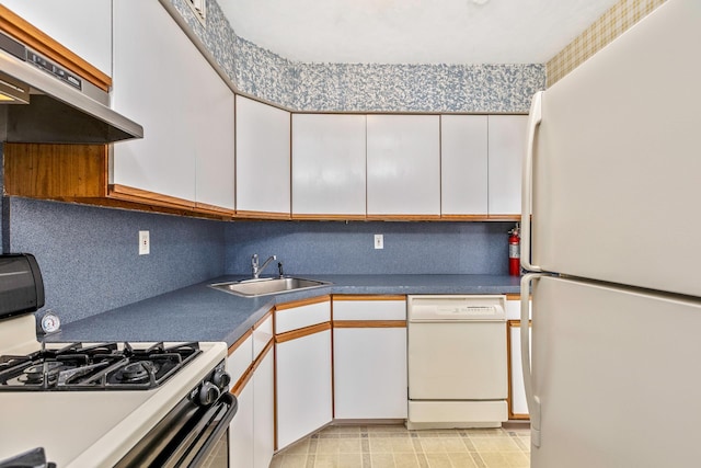 94 Fairview Cir, Middle Island, NY 11953 - photo 8