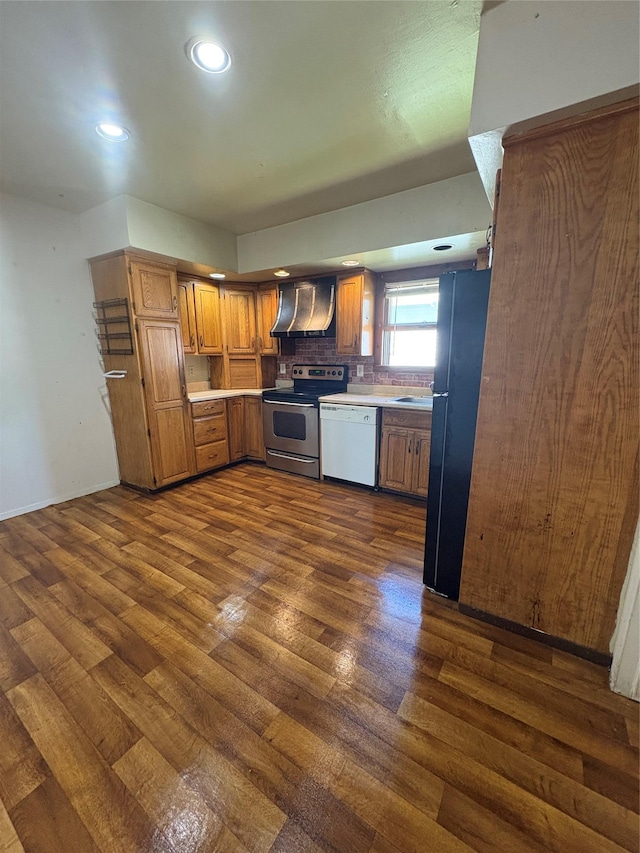 99 Lynbrook Dr, Mastic Beach, NY 11951 - photo 6