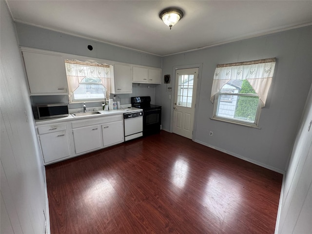 3 Rhodes Ln, Hicksville, NY 11801 - photo 5
