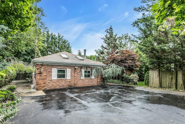 84 Horton Pl, Syosset, NY 11791 - photo 1