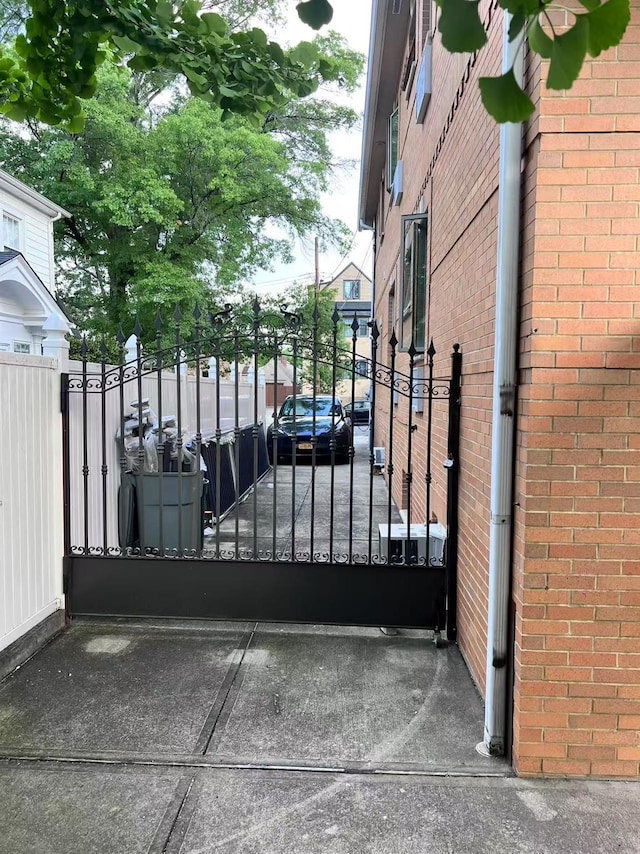 14324 Quince Ave, Flushing, NY 11355 - photo 8