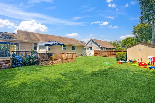 283 W Shore Rd, Oakdale, NY 11769 - photo 37