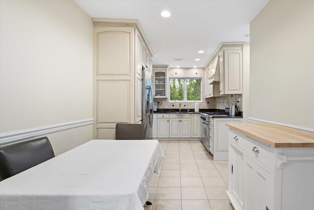 9 Devonshire Ln, Great Neck, NY 11023 - photo 11