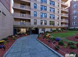 6550 Wetherole St Unit 5F, Rego Park, NY 11374 - photo 1