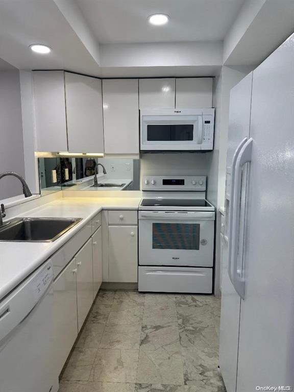 88 Cuttermill Rd Unit 112, Great Neck, NY 11021 - photo 7