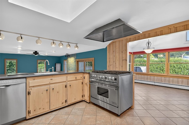 8 Lovers Ln, Huntington, NY 11743 - photo 16