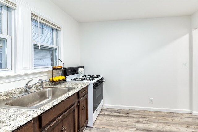 15 Jefferson Ave, Bellmore, NY 11710 - photo 18