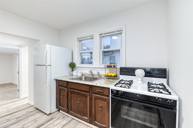 15 Jefferson Ave, Bellmore, NY 11710 - photo 21