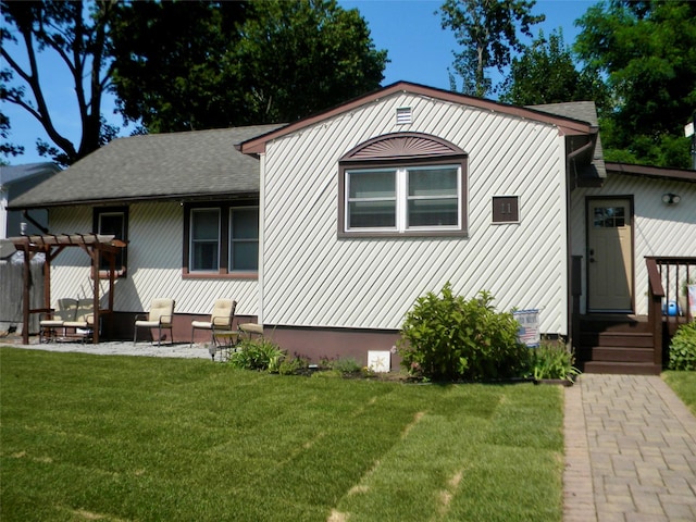11 Oswego Pl, Lake Ronkonkoma, NY 11779 - photo 1