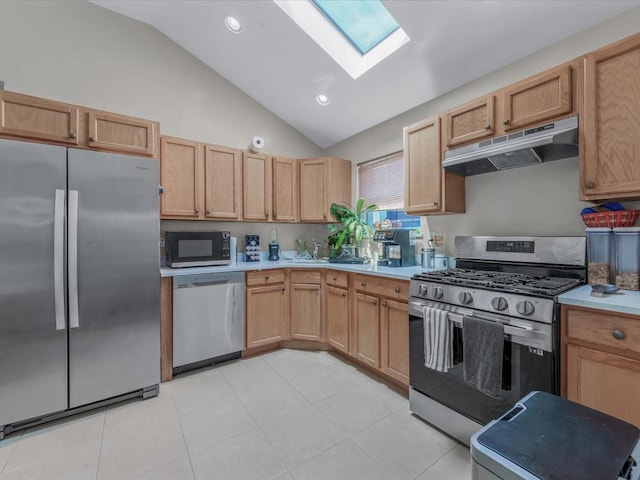 39 Mirin Ave, Roosevelt, NY 11575 - photo 5