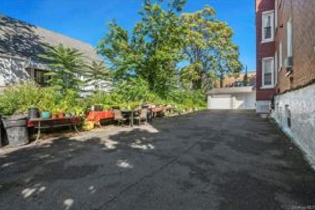 836 Revere Ave, Bronx, NY 10465 - photo 21