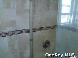 127 Gordon Rd, Valley Stream, NY 11581 - photo 6