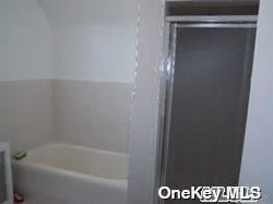 127 Gordon Rd, Valley Stream, NY 11581 - photo 11