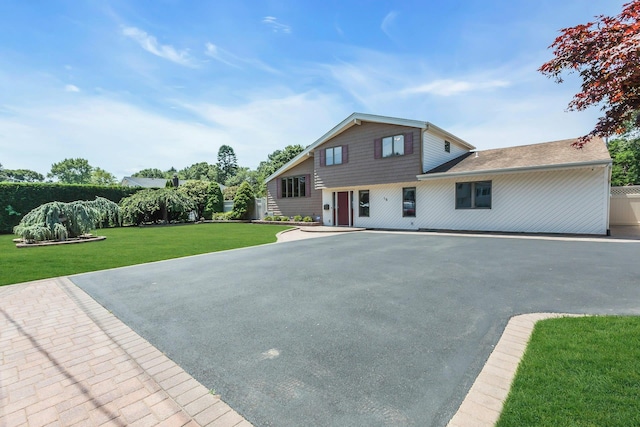 18 Cloverdale Dr, Oakdale, NY 11769 - photo 3