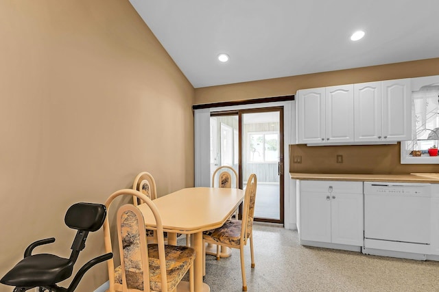 18 Cloverdale Dr, Oakdale, NY 11769 - photo 30
