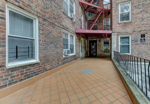 105-25 67th Rd Unit 4D, Forest Hills, NY 11375 - photo 2