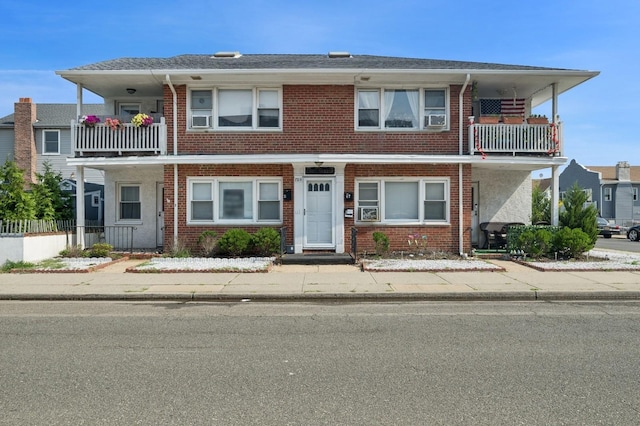 725 E Broadway, Long Beach, NY 11561 - photo 1