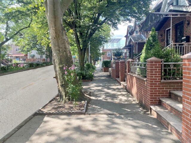27-16 99th St, East Elmhurst, NY 11369 - photo 4