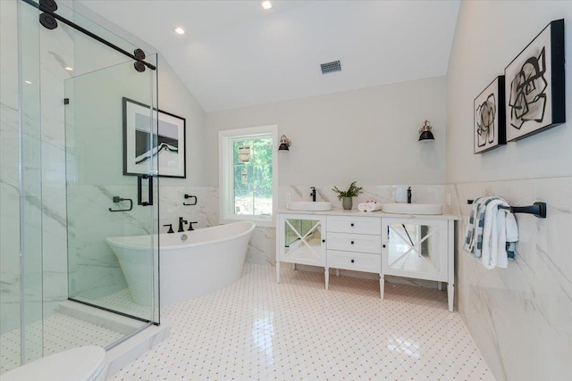 34 Woodland Pl, Great Neck, NY 11021 - photo 25