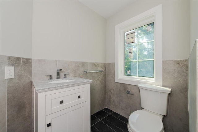 34 Woodland Pl, Great Neck, NY 11021 - photo 30