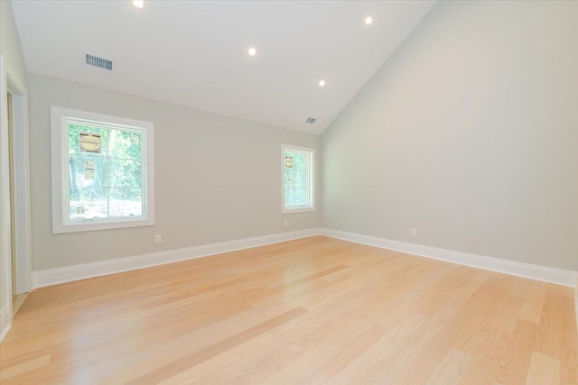 34 Woodland Pl, Great Neck, NY 11021 - photo 35