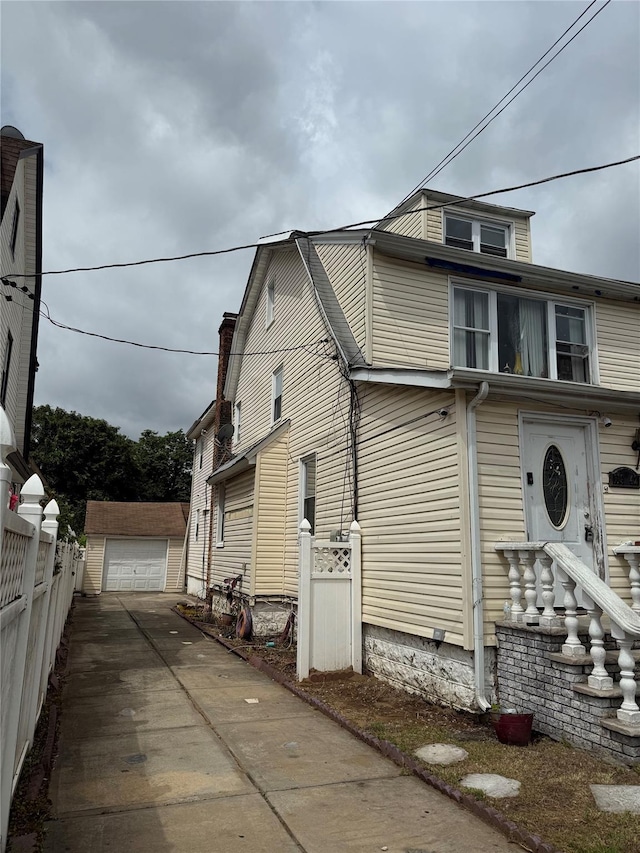 11942 189th St, Saint Albans, NY 11412 - photo 1