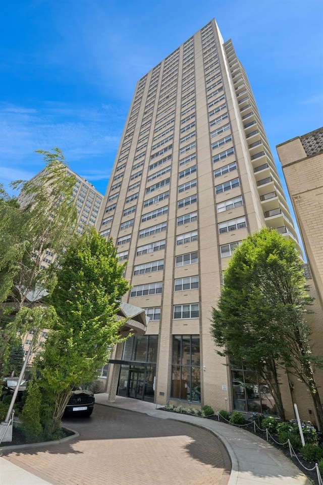 10230 66th Rd Unit 19D, Forest Hills, NY 11375 - photo 25