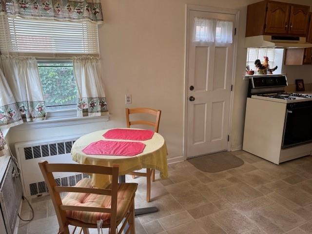 80-27 257th St, Glen Oaks, NY 11004 - photo 8
