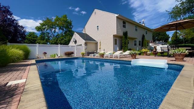 1465 7th St, West Babylon, NY 11704 - photo 2