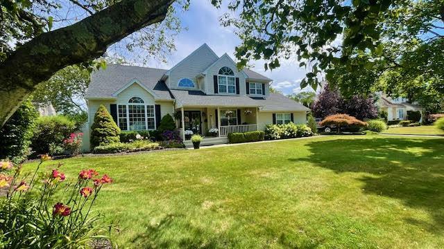 1465 7th St, West Babylon, NY 11704 - photo 3