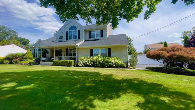 1465 7th St, West Babylon, NY 11704 - photo 5