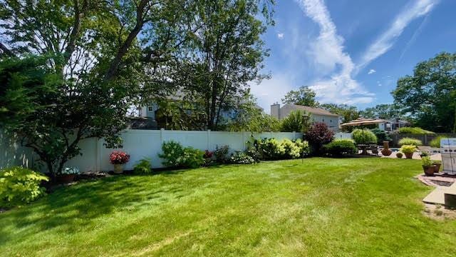 1465 7th St, West Babylon, NY 11704 - photo 39